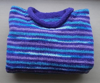 Pigesweater med rullekanter